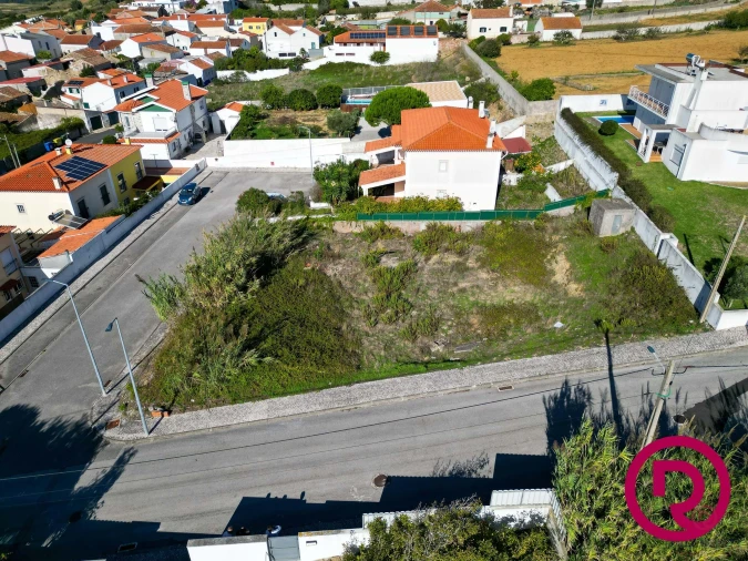 Terreno para Venda em Santa Maria, São Pedro e Sobral da Lagoa Foto 2