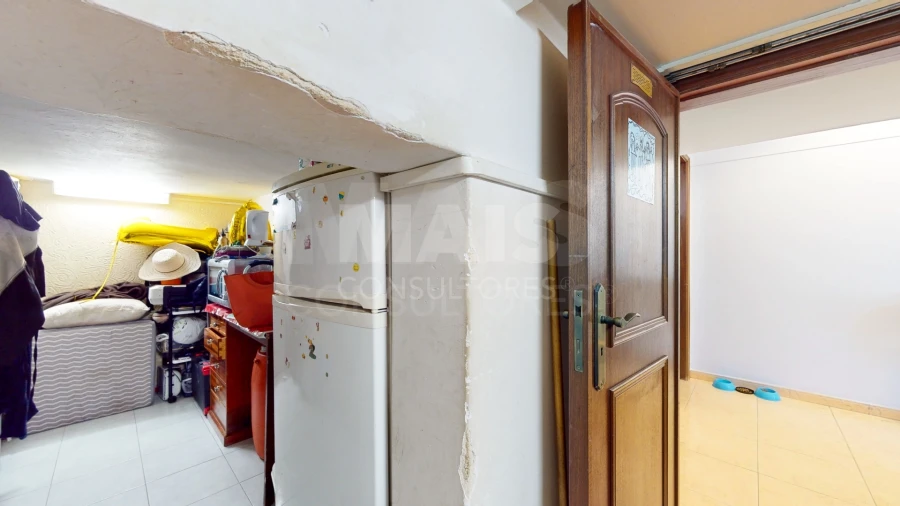 Loja para Venda em Massamá e Monte Abraão Foto 12