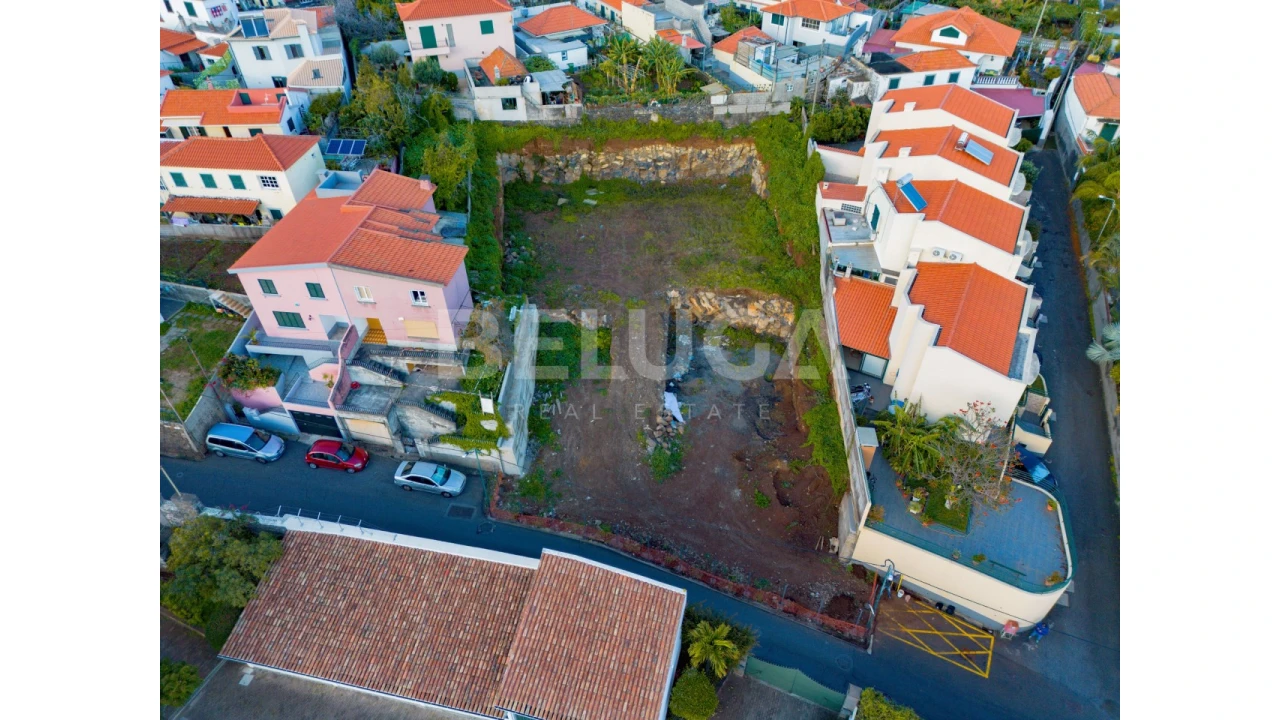Terreno para Venda em Funchal (São Pedro) Foto 8