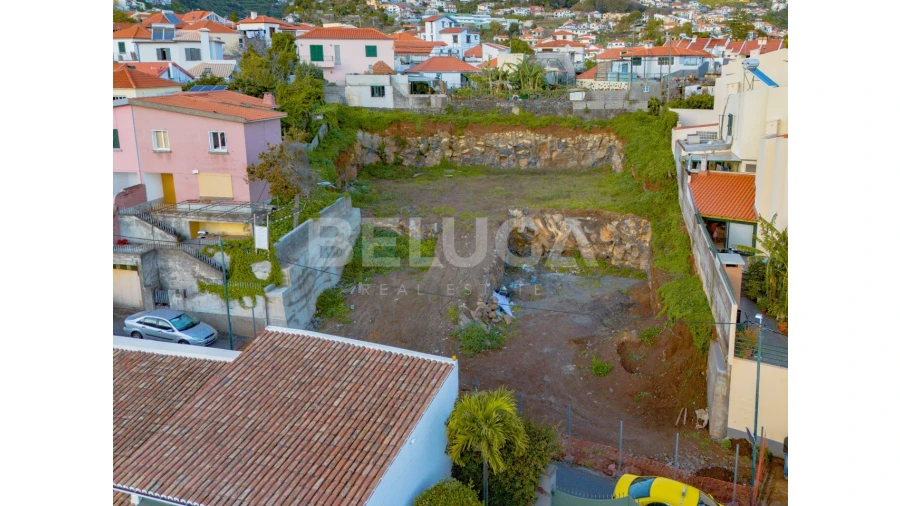 Terreno para Venda em Funchal (São Pedro) Foto 9