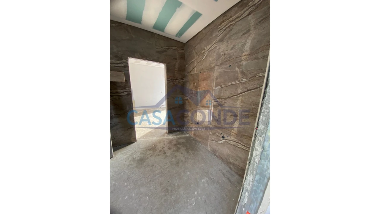 Moradia T5 para Venda em Azeitão (São Lourenço e São Simão) Foto 9