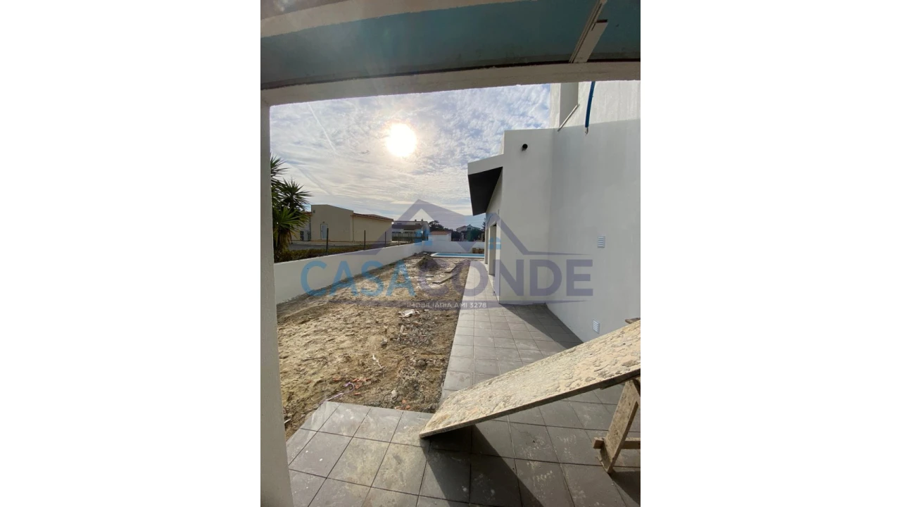 Moradia T5 para Venda em Azeitão (São Lourenço e São Simão) Foto 10