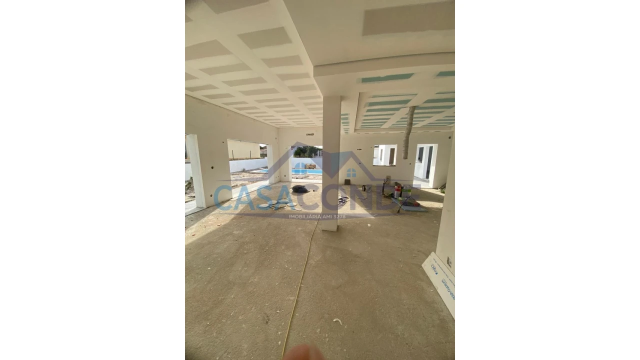 Moradia T5 para Venda em Azeitão (São Lourenço e São Simão) Foto 19