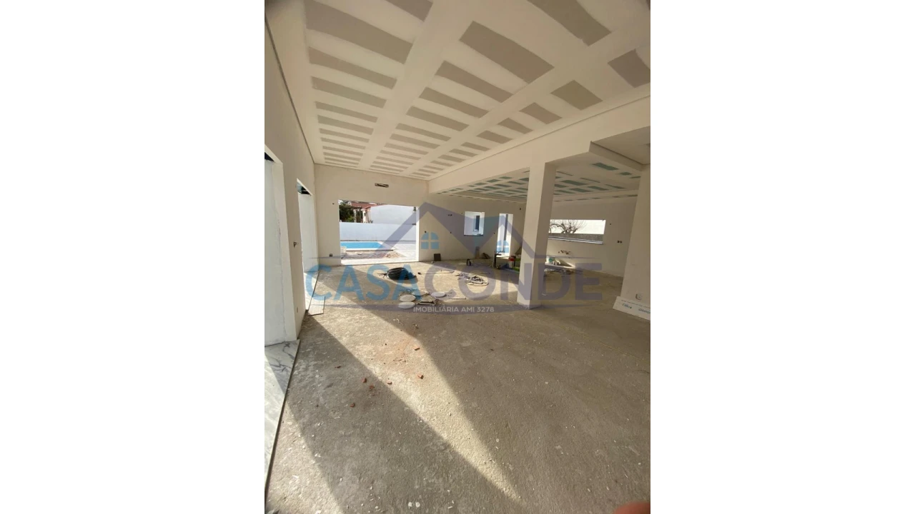 Moradia T5 para Venda em Azeitão (São Lourenço e São Simão) Foto 20