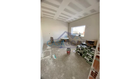 Moradia T5 para Venda em Azeitão (São Lourenço e São Simão)