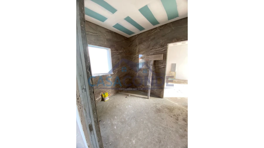 Moradia T5 para Venda em Azeitão (São Lourenço e São Simão) Foto 8