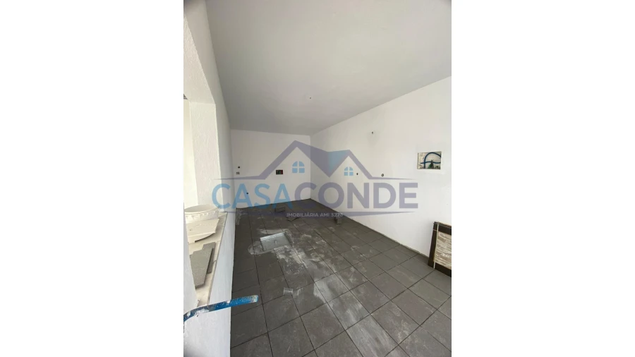 Moradia T5 para Venda em Azeitão (São Lourenço e São Simão) Foto 24