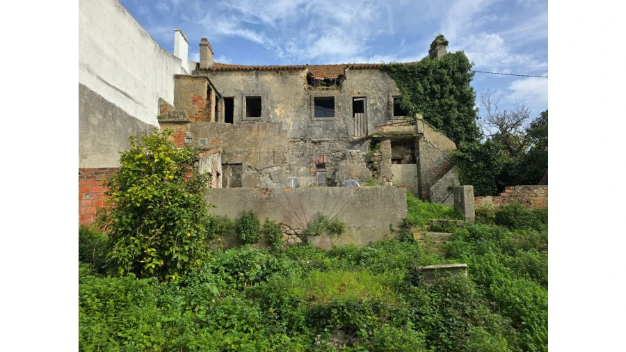 Prédio para Venda em Milharado Foto 6