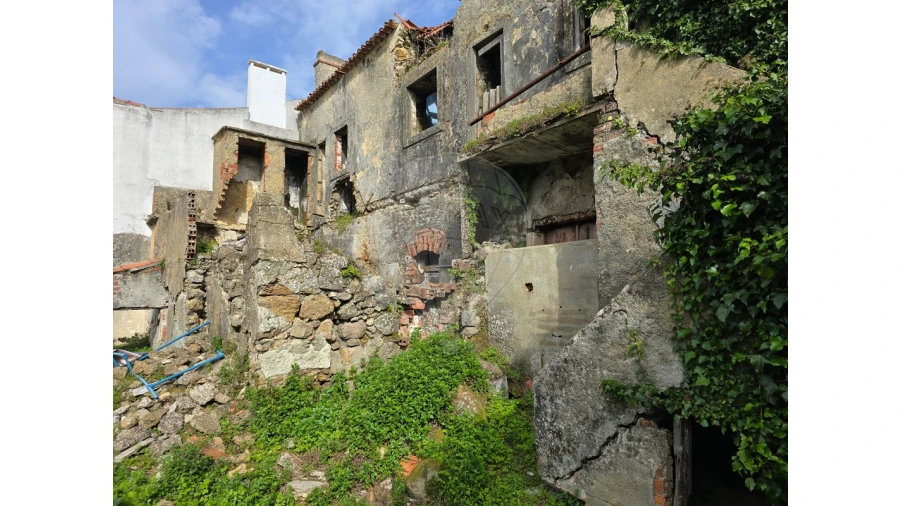 Prédio para Venda em Milharado Foto 8