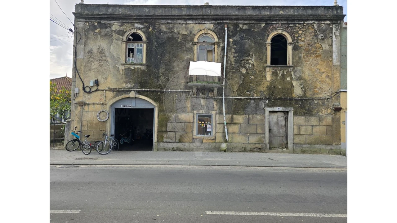 Prédio para Venda em Milharado Foto 9