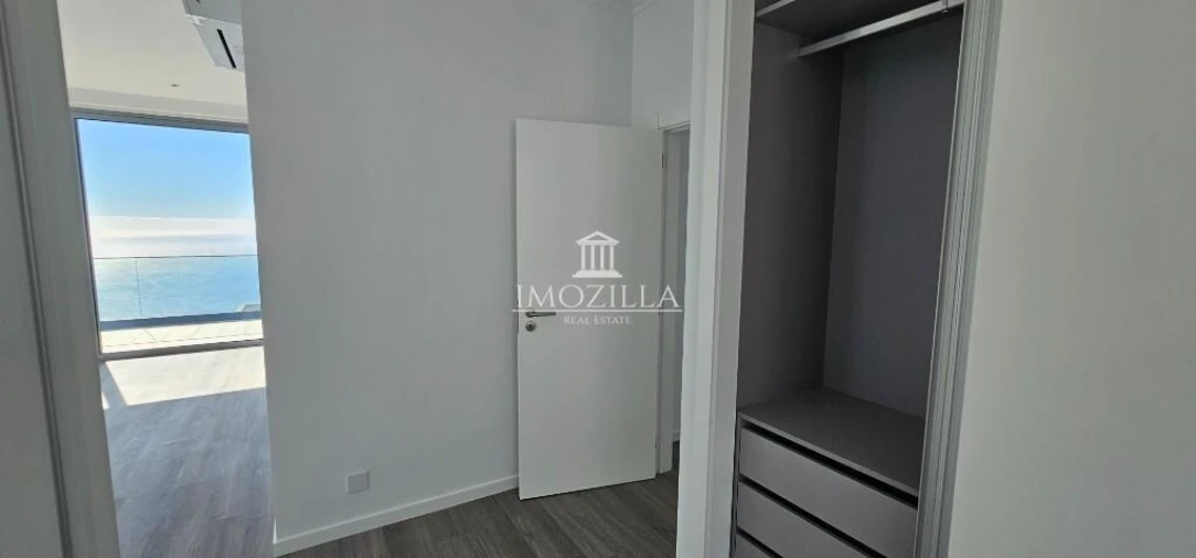 Moradia T3 para Venda em Prazeres Foto 35