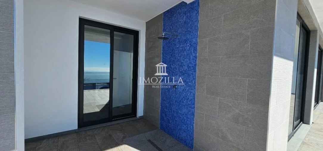 Moradia T3 para Venda em Prazeres Foto 11