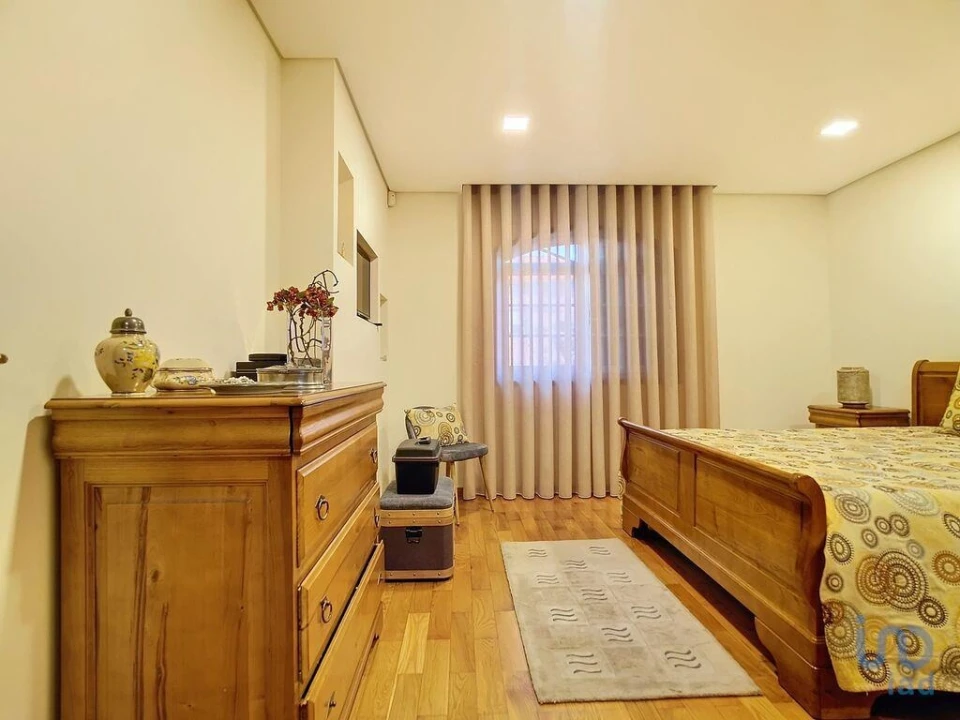 Moradia T4 para Venda em Valega Foto 12