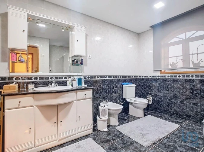 Moradia T4 para Venda em Valega Foto 14