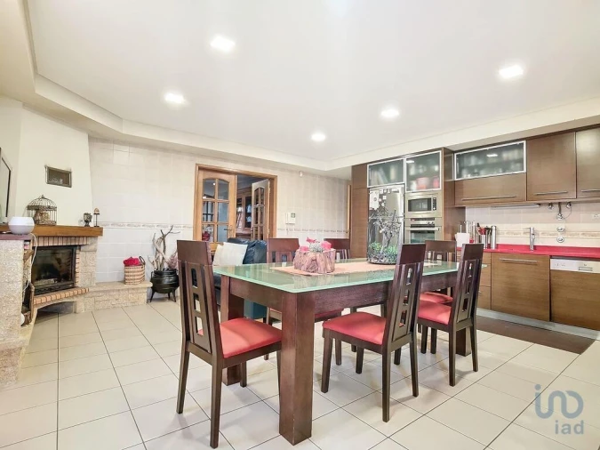 Moradia T4 para Venda em Valega Foto 7