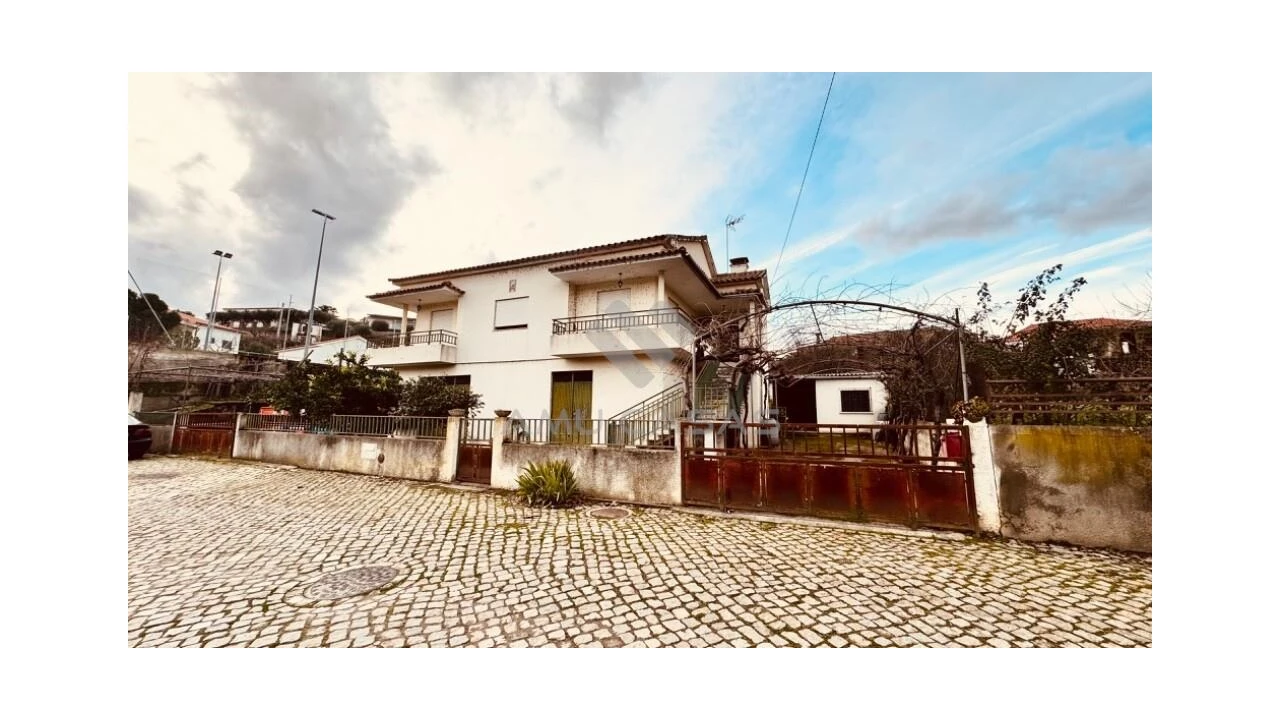 Moradia T3 para Venda em Barcel, Marmelos e Valverde da Gestosa Foto 2