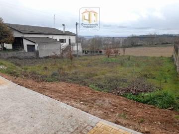 Terreno para Venda em Sabugal e Aldeia de Santo António