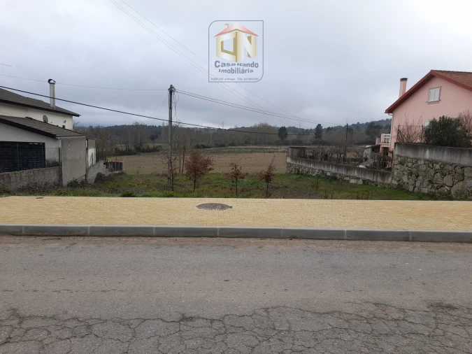 Terreno para Venda em Sabugal e Aldeia de Santo António Foto 3