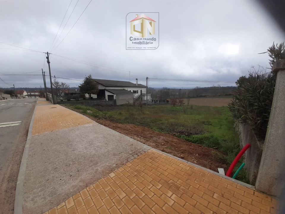 Terreno para Venda em Sabugal e Aldeia de Santo António Foto 4