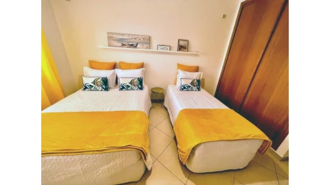 Apartamento T2 para Arrendamento férias em Quarteira