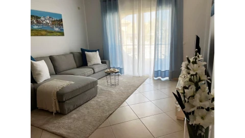 Apartamento T2 para Arrendamento férias em Quarteira