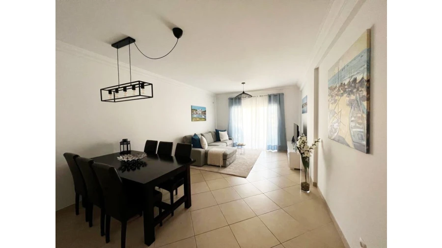 Apartamento T2 para Arrendamento férias em Quarteira Foto 15