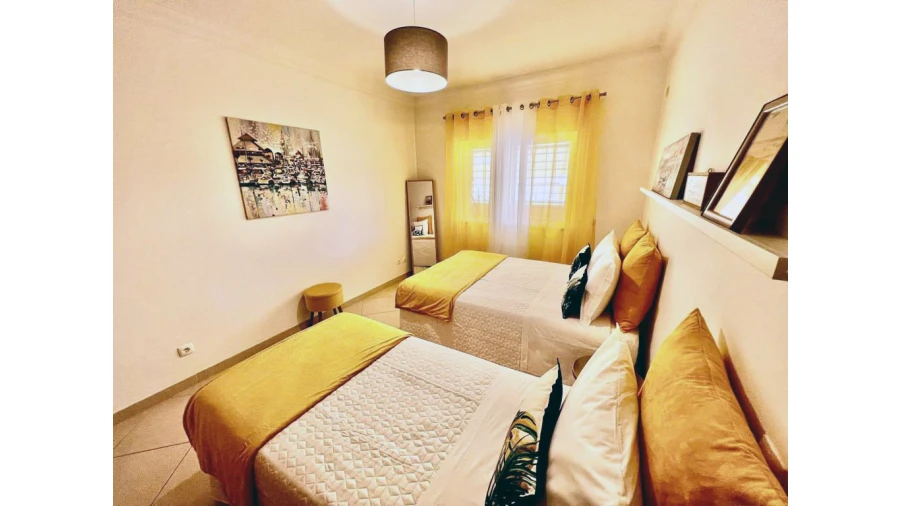 Apartamento T2 para Arrendamento férias em Quarteira Foto 19