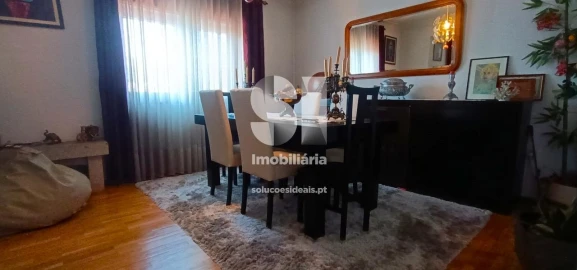Moradia T7 para Venda em Nossa Senhora da Conceição, São Pedro e São Dinis