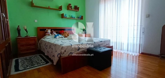 Moradia T7 para Venda em Nossa Senhora da Conceição, São Pedro e São Dinis