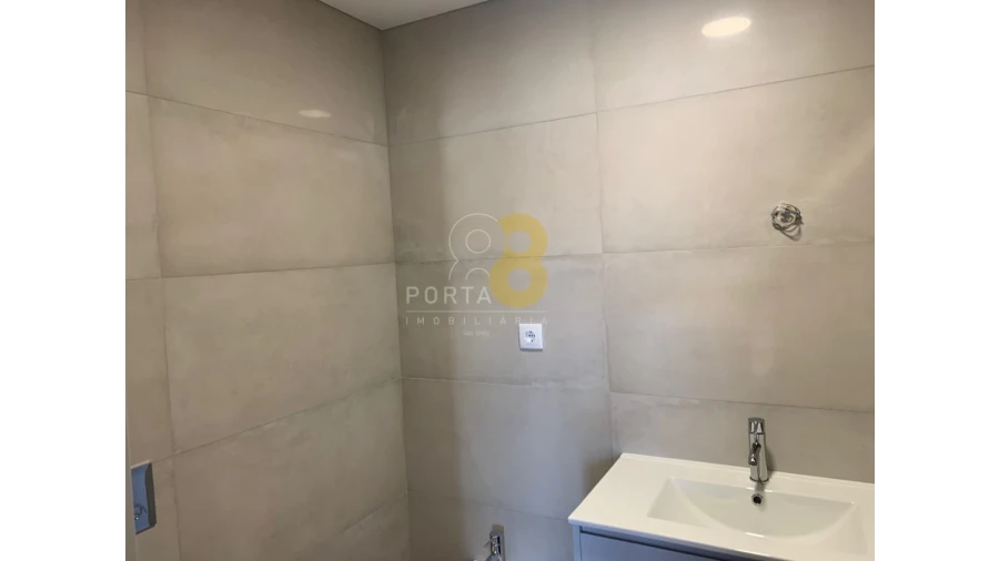 Apartamento T3 para Venda em Cedofeita, Santo Ildefonso, Sé, Miragaia, São Nicolau e Vitória Foto 13