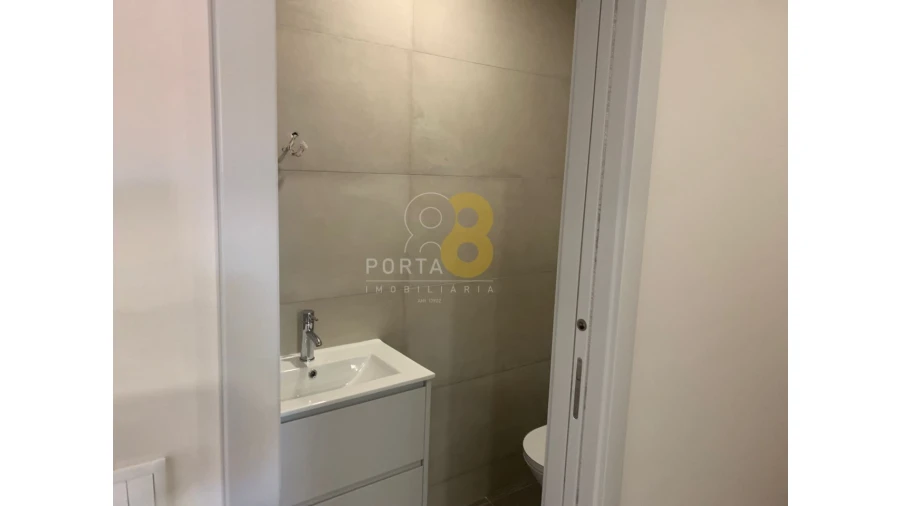Apartamento T3 para Venda em Cedofeita, Santo Ildefonso, Sé, Miragaia, São Nicolau e Vitória Foto 18