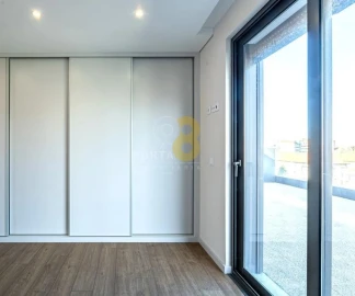 Apartamento T4 para Venda em Cedofeita, Santo Ildefonso, Sé, Miragaia, São Nicolau e Vitória