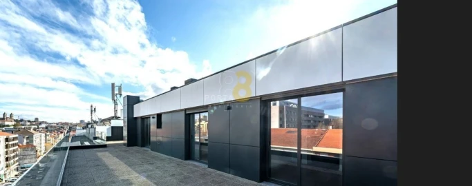 Apartamento T4 para Venda em Cedofeita, Santo Ildefonso, Sé, Miragaia, São Nicolau e Vitória