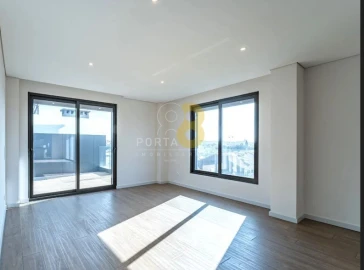 Apartamento T4 para Venda em Cedofeita, Santo Ildefonso, Sé, Miragaia, São Nicolau e Vitória