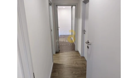 Apartamento T3 para Venda em Cedofeita, Santo Ildefonso, Sé, Miragaia, São Nicolau e Vitória
