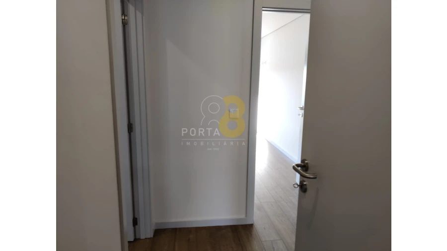 Apartamento T3 para Venda em Cedofeita, Santo Ildefonso, Sé, Miragaia, São Nicolau e Vitória Foto 18