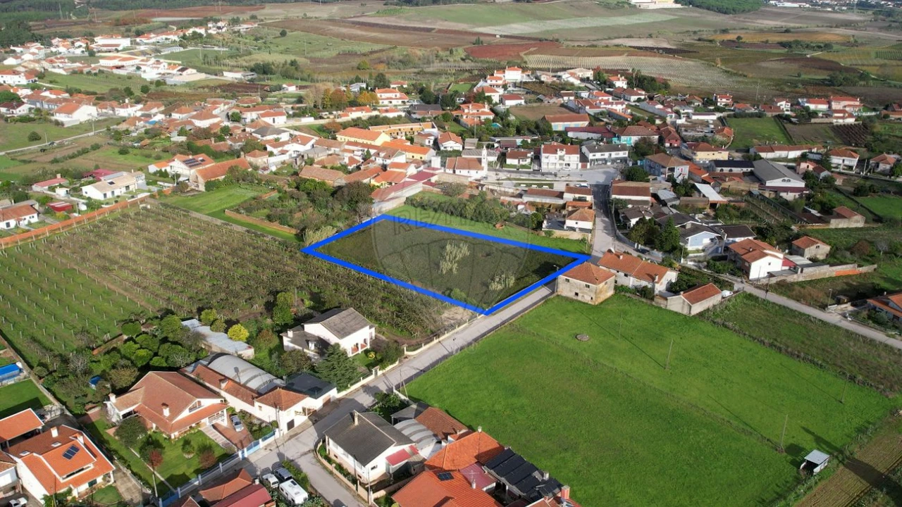 Terreno para Venda em Amoreira da Gândara, Paredes do Bairro e Ancas Foto 17