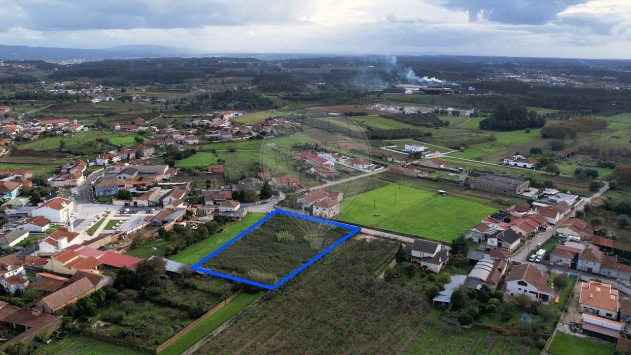 Terreno para Venda em Amoreira da Gândara, Paredes do Bairro e Ancas Foto 11