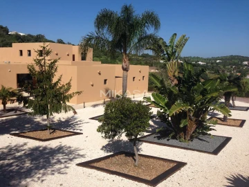 Moradia T5 para Venda em Lagos (São Sebastião e Santa Maria)