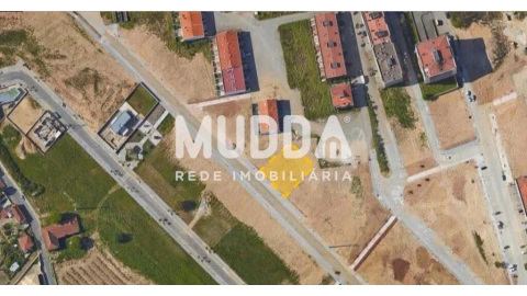 Terreno para Venda em São João de Ver