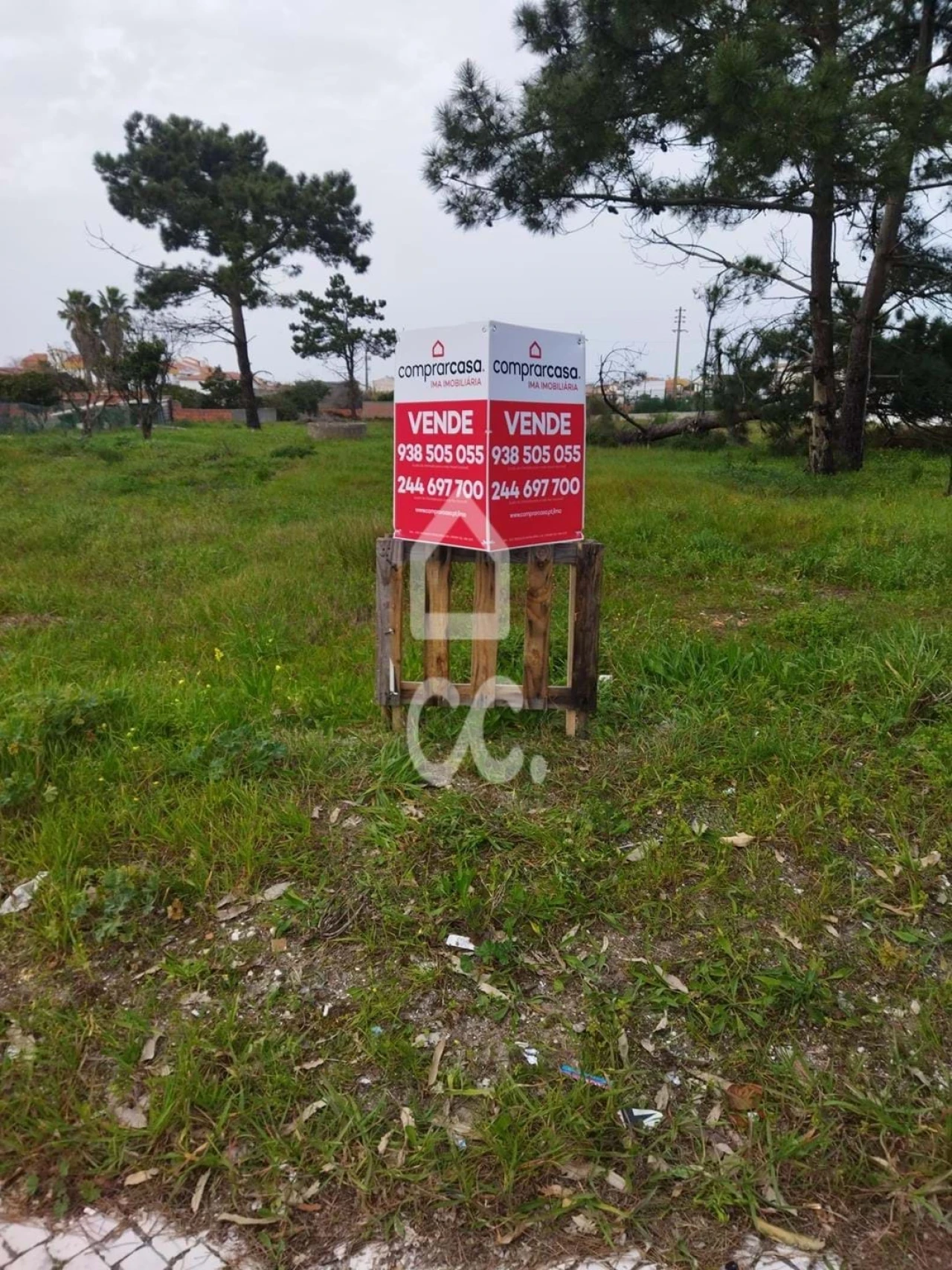 Terreno para Venda em Vieira de Leiria Foto 1