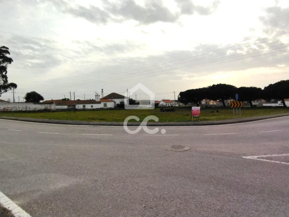 Terreno para Venda em Vieira de Leiria Foto 2