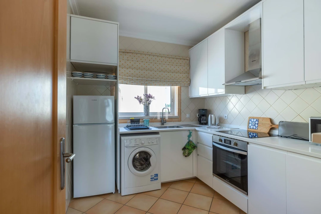 Apartamento para Arrendamento férias em Quarteira Foto 9