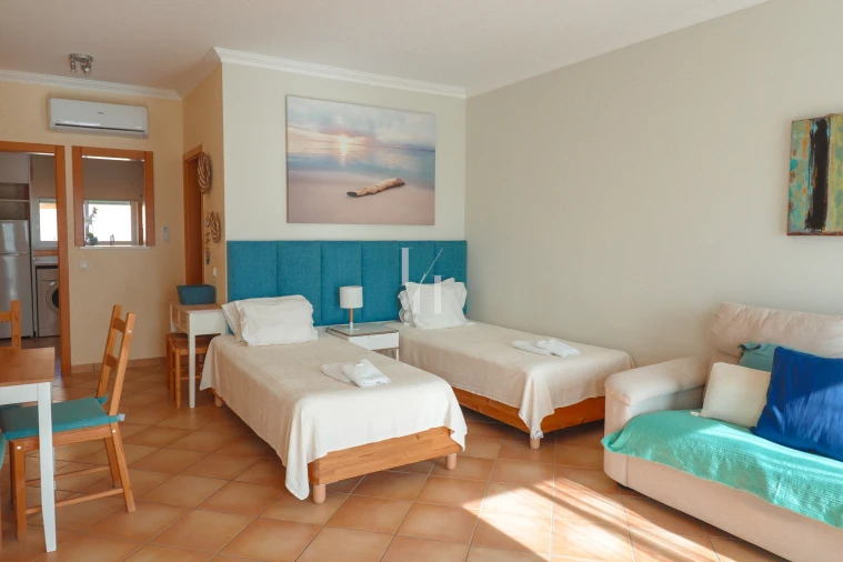 Apartamento para Arrendamento férias em Quarteira Foto 2