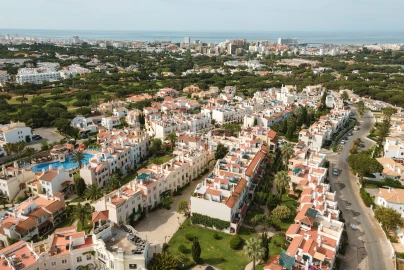 Apartamento T2 para Arrendamento férias em Quarteira