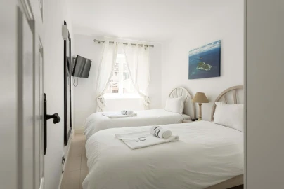 Apartamento T2 para Arrendamento férias em Quarteira