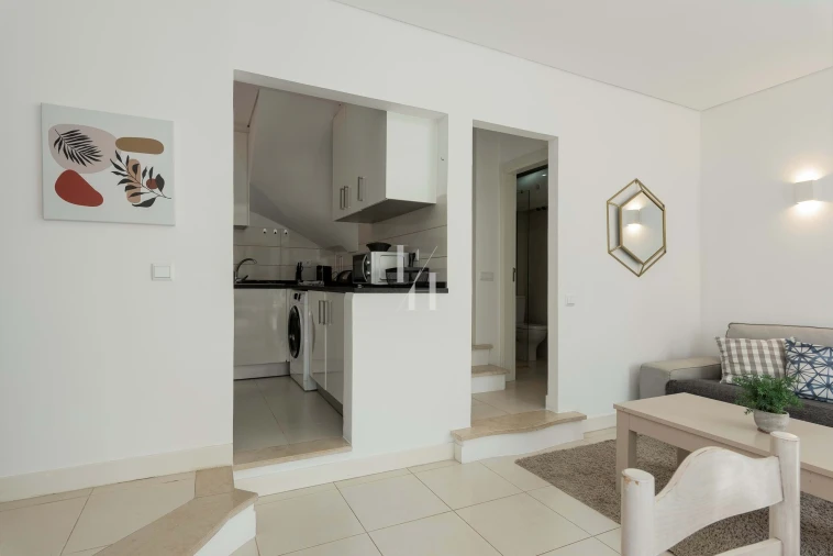 Apartamento T2 para Arrendamento férias em Quarteira Foto 4