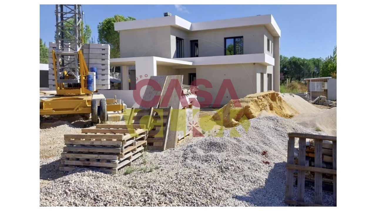 Moradia T4 para Venda em Constancia Foto 10