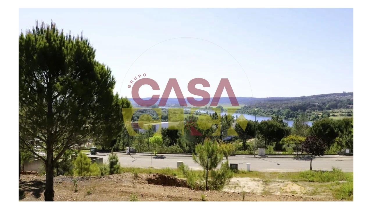 Terreno para Venda em Constancia Foto 1