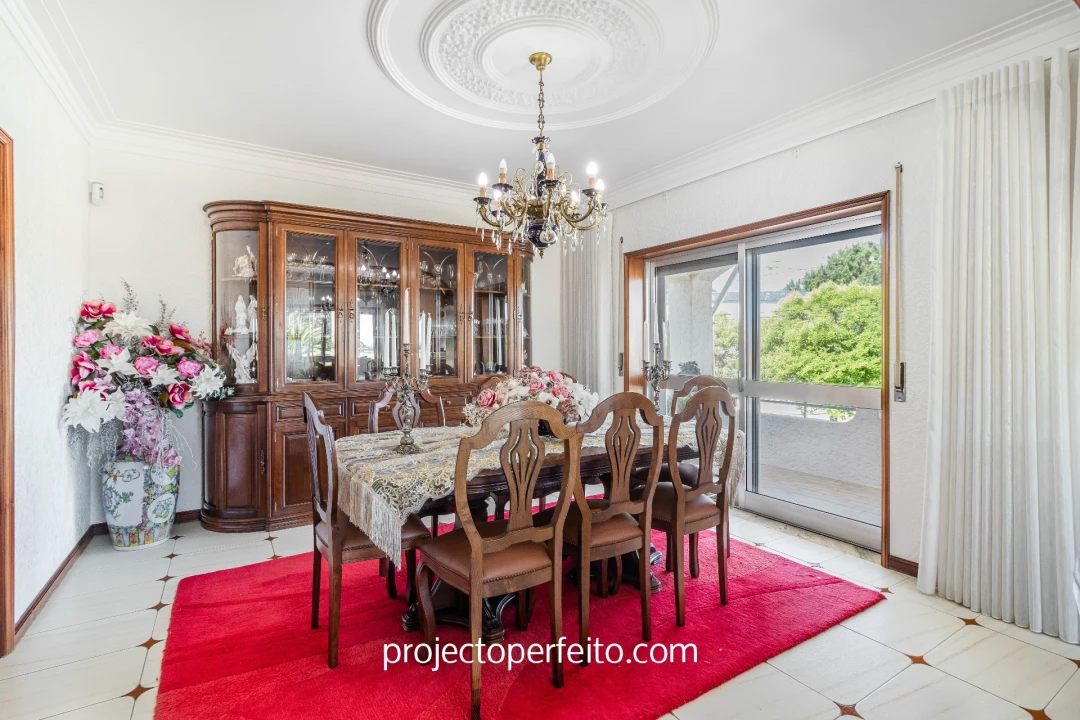 Moradia T5 para Venda em Sandim, Olival, Lever e Crestuma Foto 17